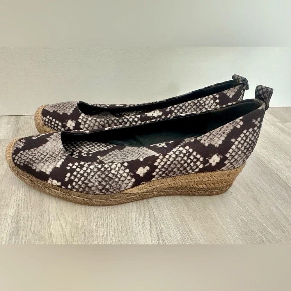 Tory Burch Espadrille Wedge Shoes Snake Print Women's Size 8.5